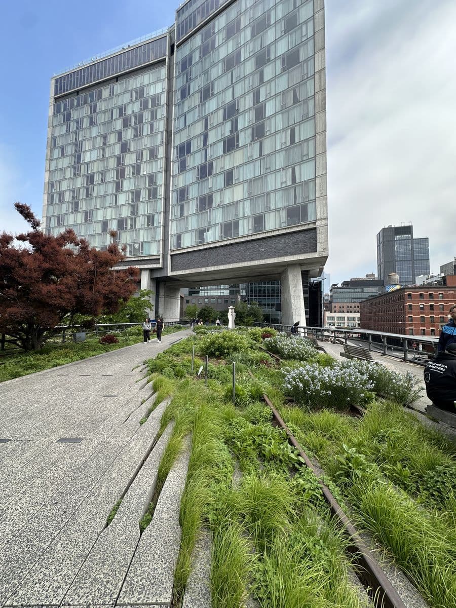 Souvenir du jour 10 — High Line, Vessel, Pier 86 & Chelsea Market